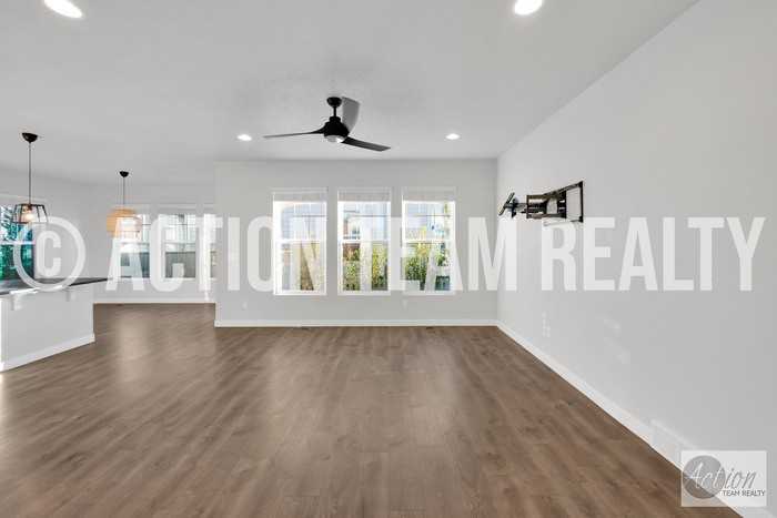 5171 W Dock St - Photo 7 of 33