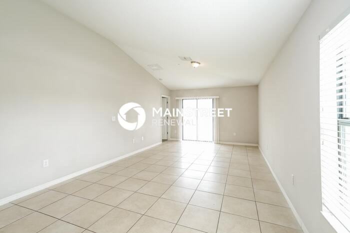 36095 Carriage Pine Ct - Photo 5 of 17