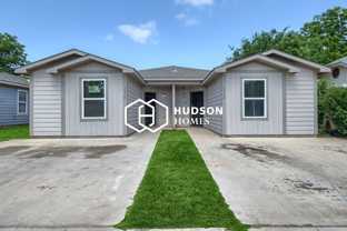 1312 Oak St - Photo 1 of 1