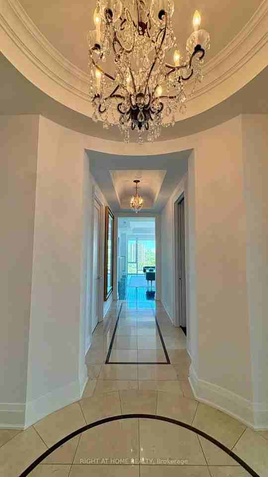 80 Yorkville Avenue - Photo 5 of 33