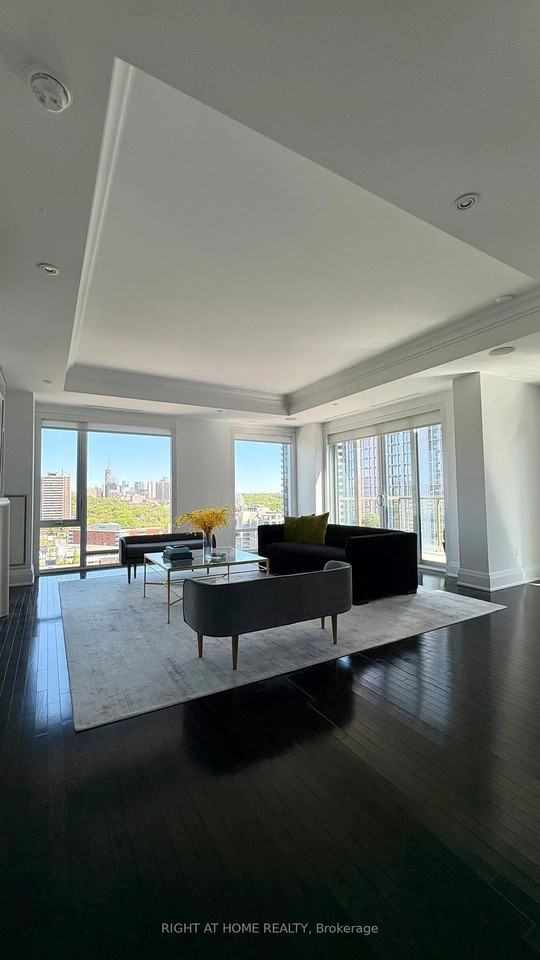 80 Yorkville Avenue - Photo 7 of 33