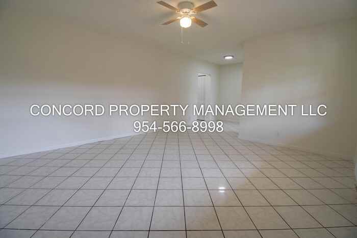 2537 Lincoln St #14 - Photo 2 of 14