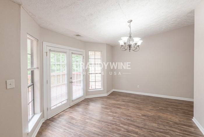 7272 Indian Hill Trl - Photo 7 of 24