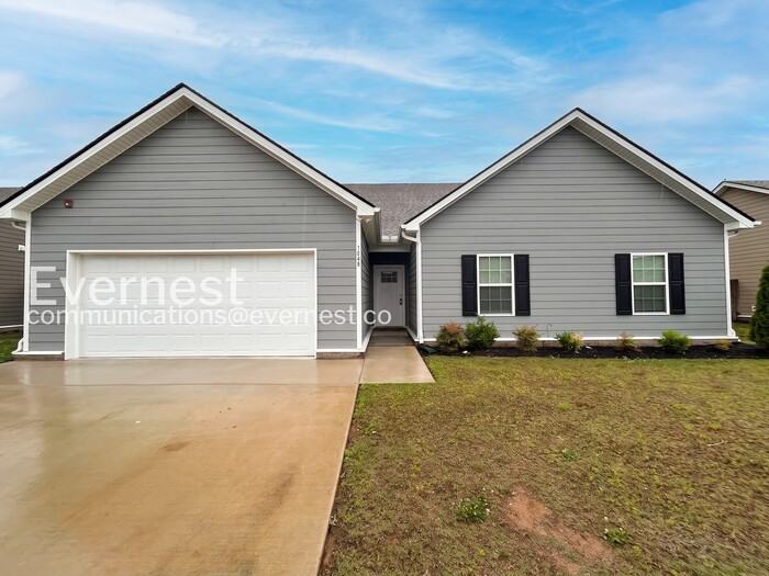 1048 Echo Ridge Rd - Photo 2 of 31