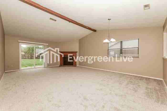 6791 Coronado Cir - Photo 3 of 15