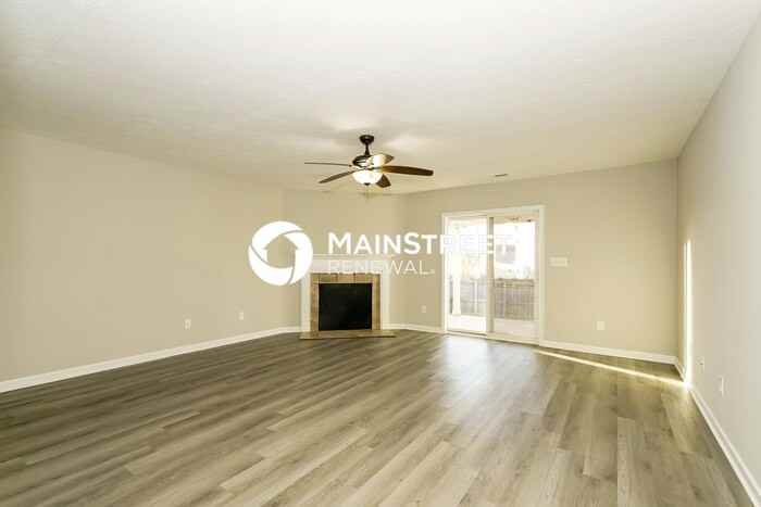 3403 Enclave Ln - Photo 2 of 15