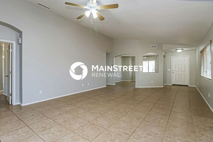 42164 W Noreen Rd - Photo 3 of 16