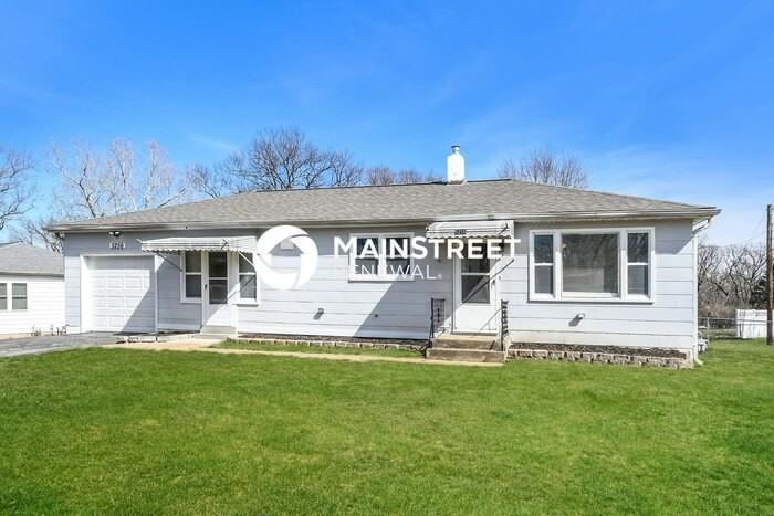 5256 Skyline Ct - Photo 2 of 16