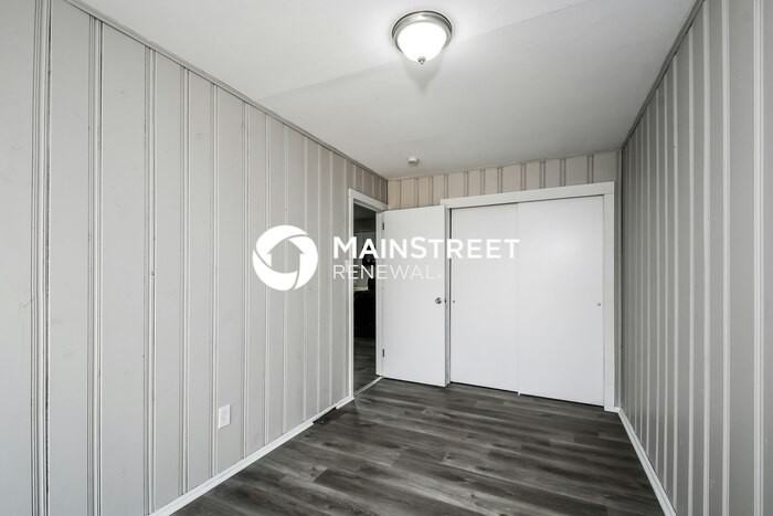5256 Skyline Ct - Photo 7 of 16