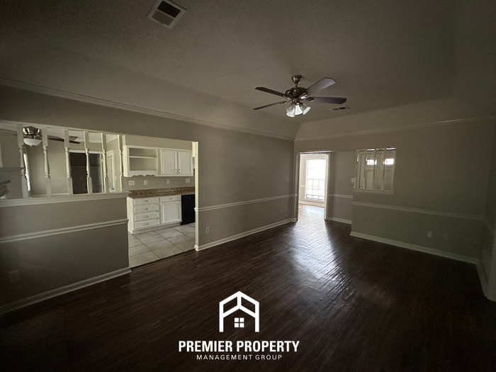 4821 Gadwall Dr W - Photo 4 of 19