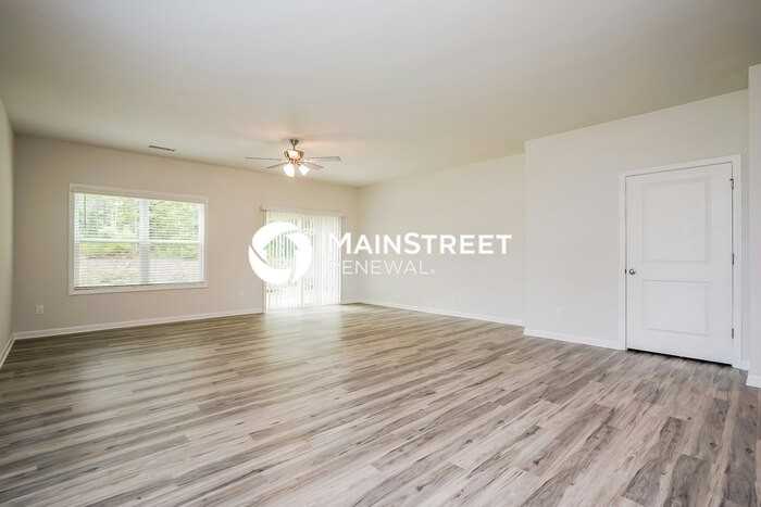 80 Westbrook Ln - Photo 4 of 18
