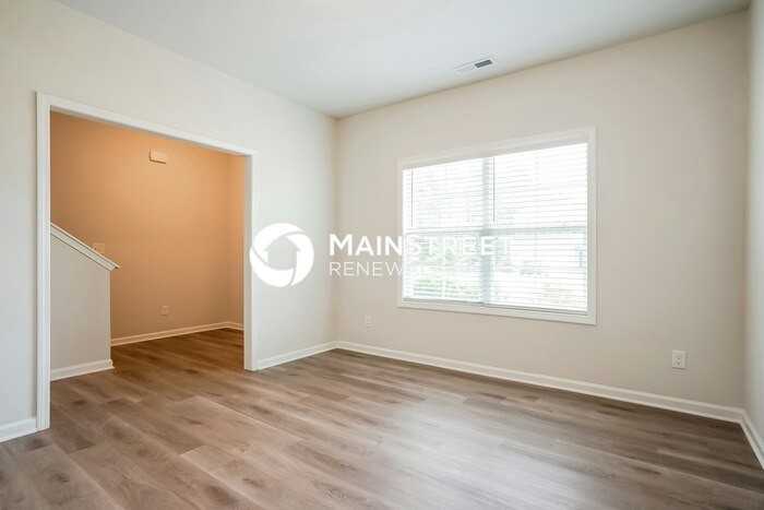 80 Westbrook Ln - Photo 7 of 18