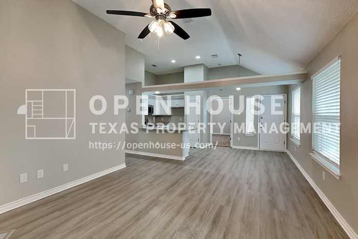 6937 Cheswick Dr - Photo 5 of 21