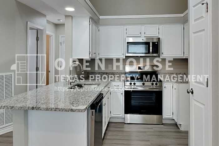 6937 Cheswick Dr - Photo 6 of 21