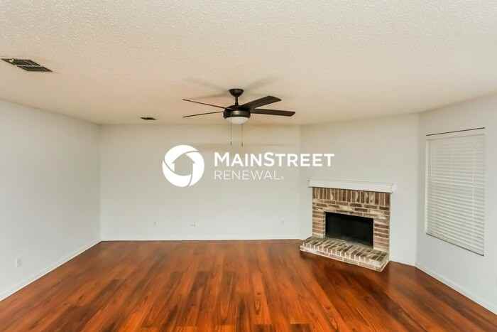 792 Lovern St - Photo 2 of 15