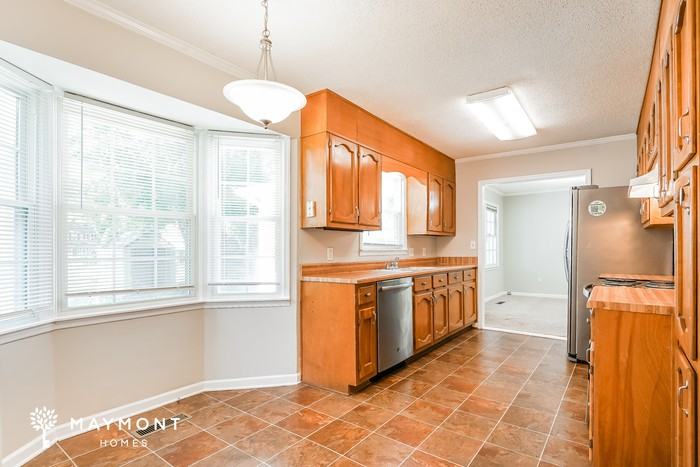 906 6th Ave Nw - Photo 6 of 12