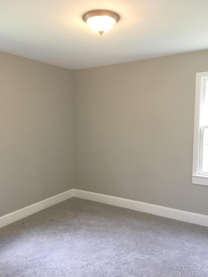 209 Pine Valley Rd - Photo 6 of 10
