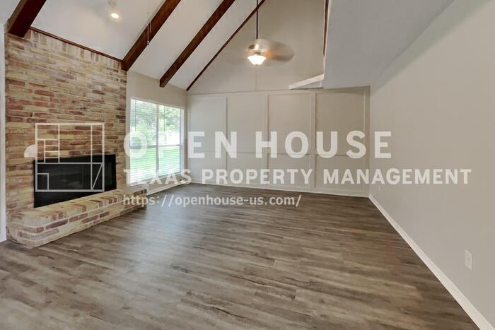 3602 Bear Lake Dr - Photo 4 of 20