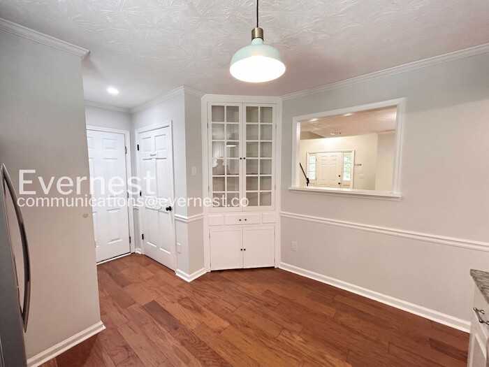 2219 Heritage Trace Dr - Photo 7 of 27