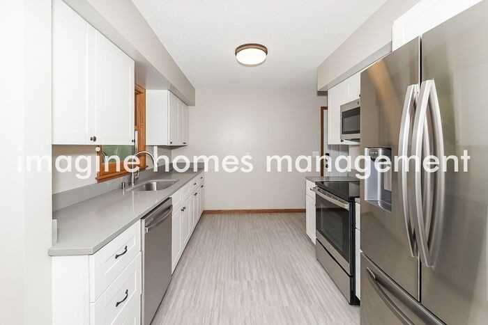 2264 Rice Creek Rd - Photo 5 of 17
