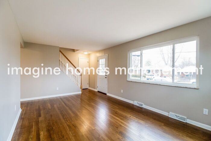 4471 Theodore Ave - Photo 4 of 20