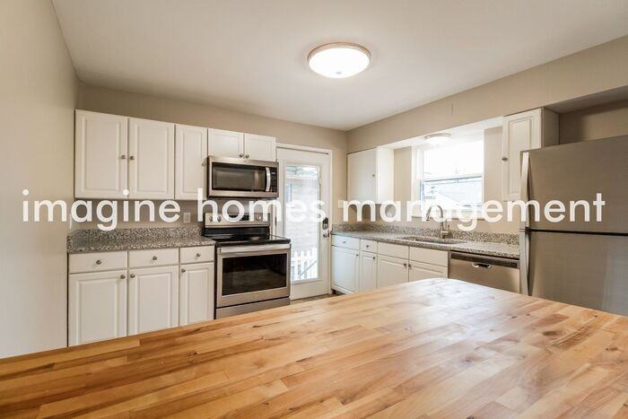 4471 Theodore Ave - Photo 7 of 20
