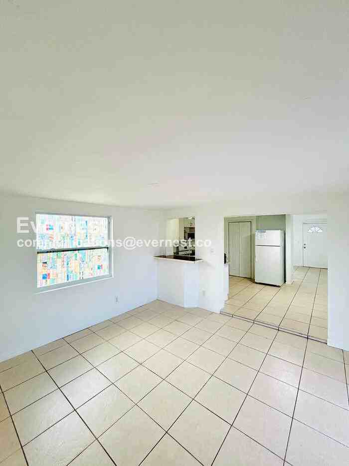 3749 Beechwood Dr - Photo 5 of 25