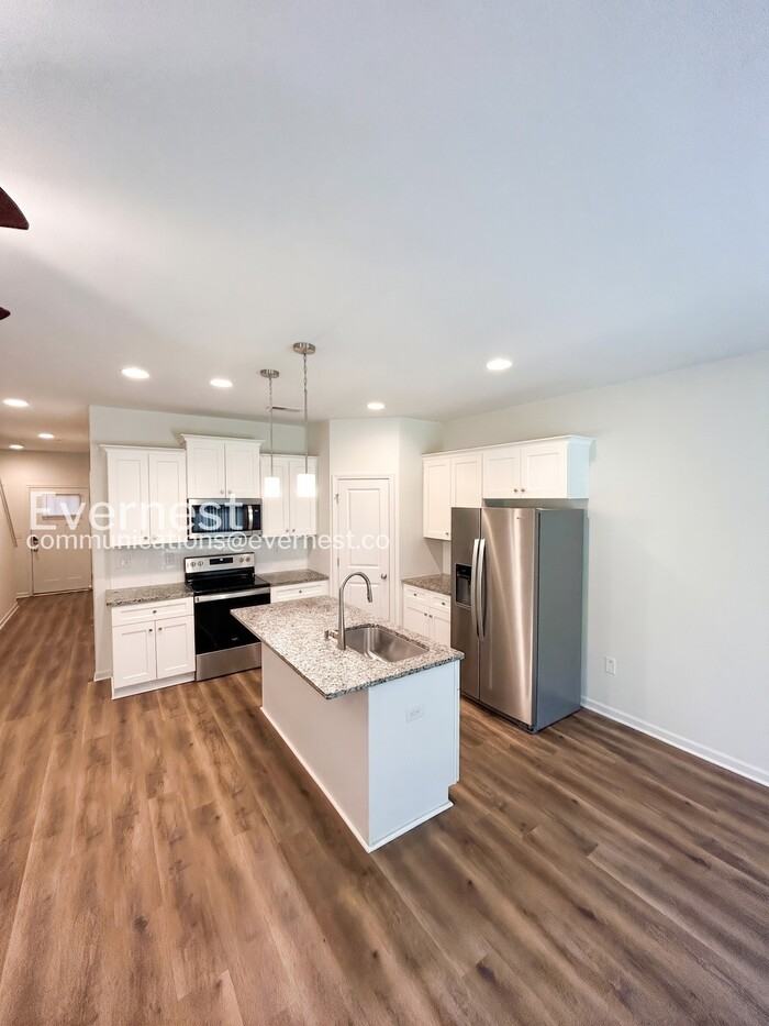 811 Key St - Photo 6 of 19
