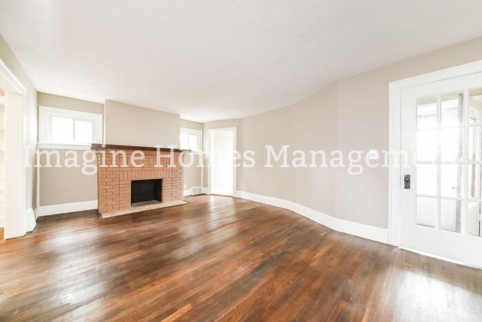 1677 Bunts Rd - Photo 4 of 15