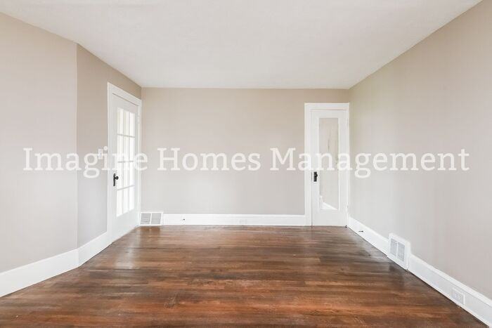 1677 Bunts Rd - Photo 5 of 15