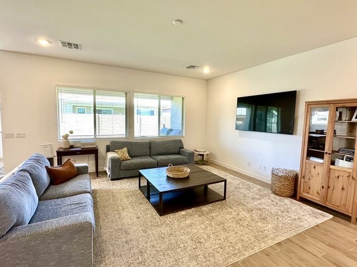 3718 E Gold Mountain Ave - Photo 2 of 25