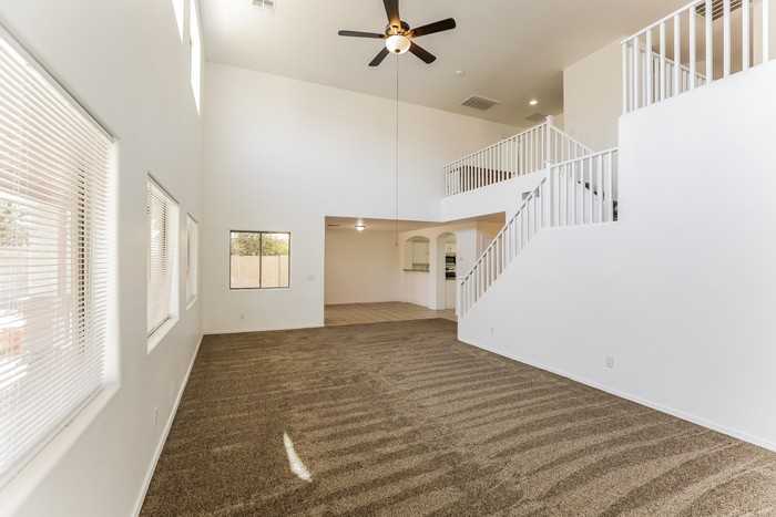 2241 S 85th Dr - Photo 5 of 15