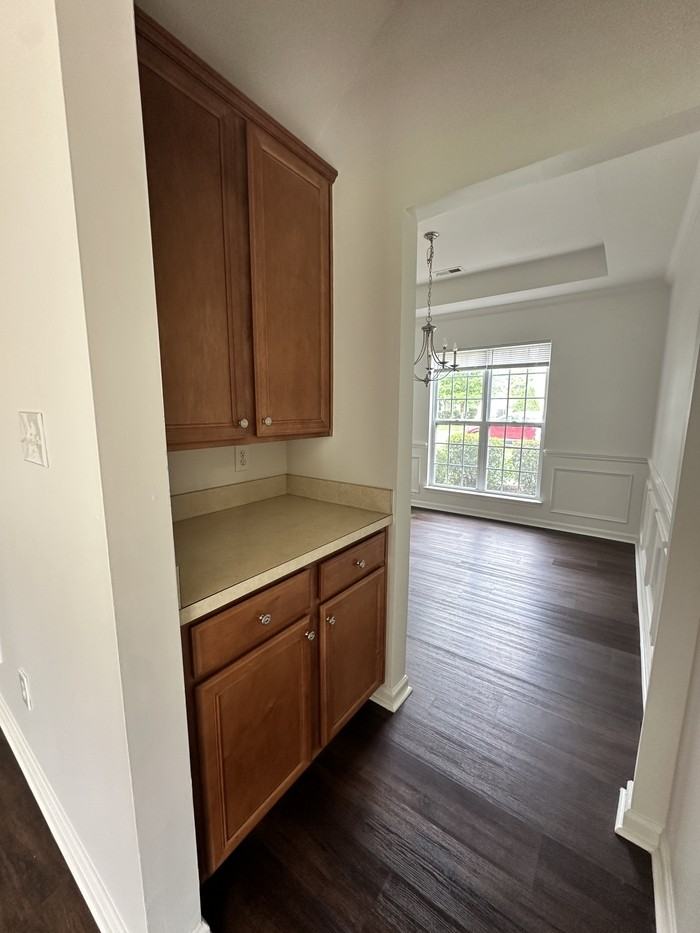 2802 Oakdale Pasture Dr - Photo 7 of 11