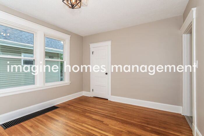 2732 Cox Ln - Photo 6 of 20