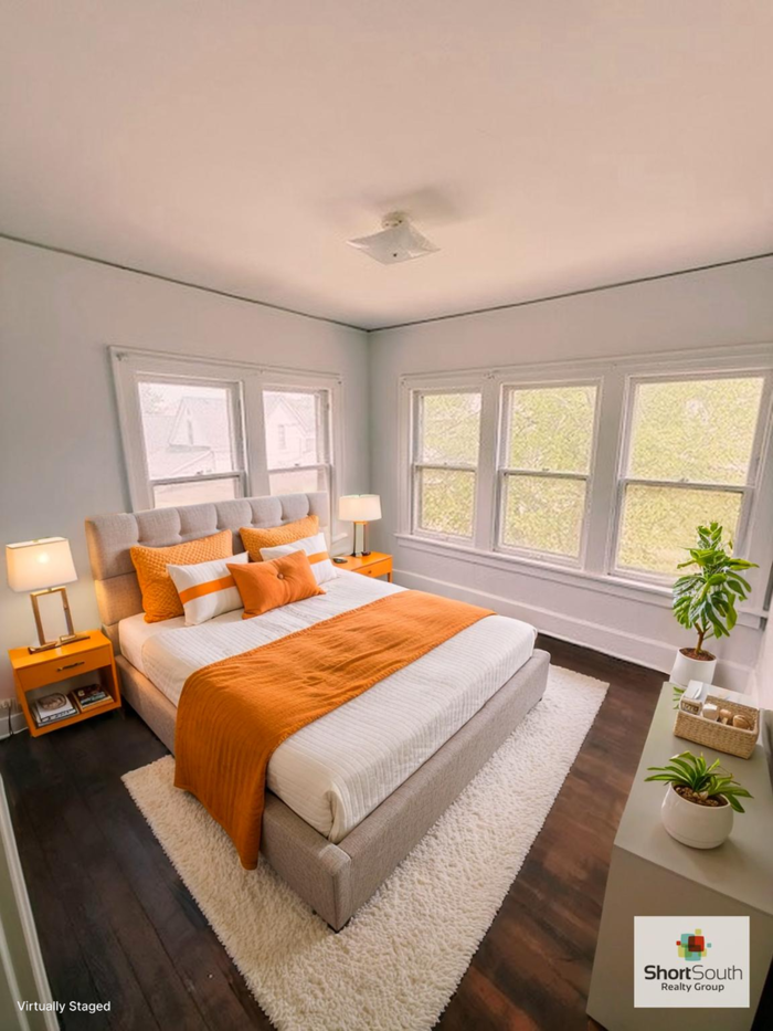 82 E Grand Ave - Photo 5 of 11