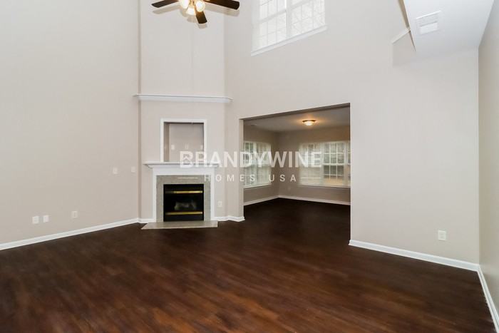 9435 Swallow Tail Ln - Photo 5 of 22