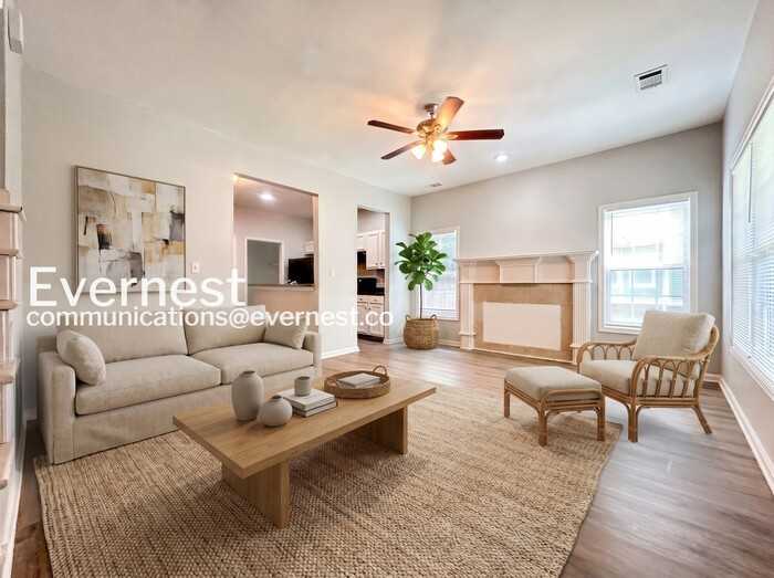 687 S Evelyn Pl Nw - Photo 4 of 23