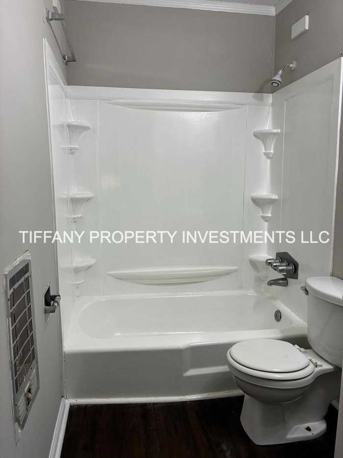 1825 Mountainbrook Dr #1825 - Photo 7 of 11