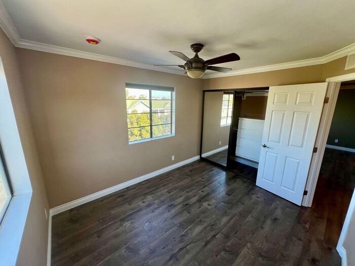 2608 Broadway #11 - Photo 5 of 15