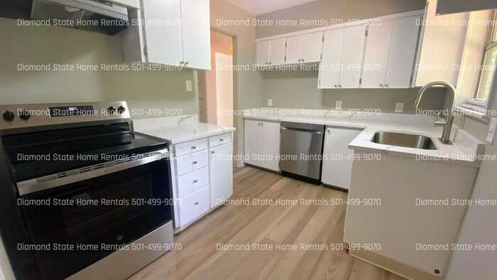 9 Barbara Dr - Photo 5 of 18