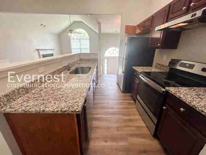 435 Skif Pond Ct - Photo 4 of 29