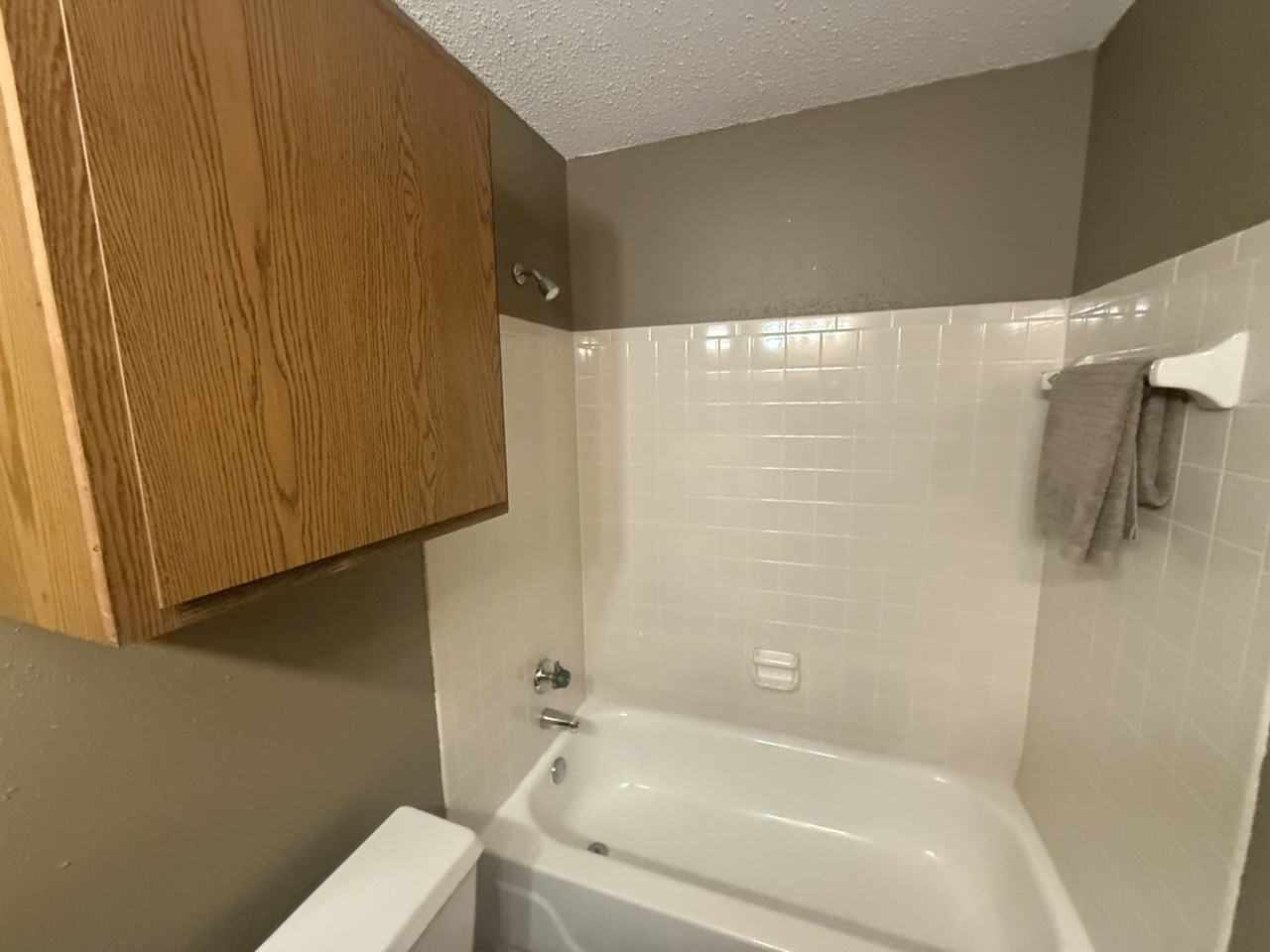 Huebner Oaks - Photo 3 of 20