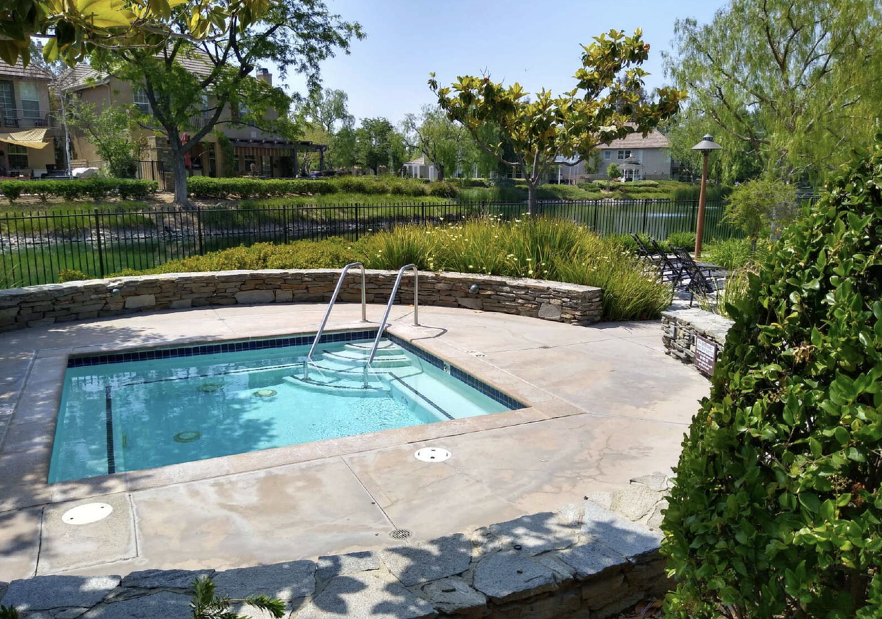 27044 Victoria Ln #103 - Photo 7 of 10