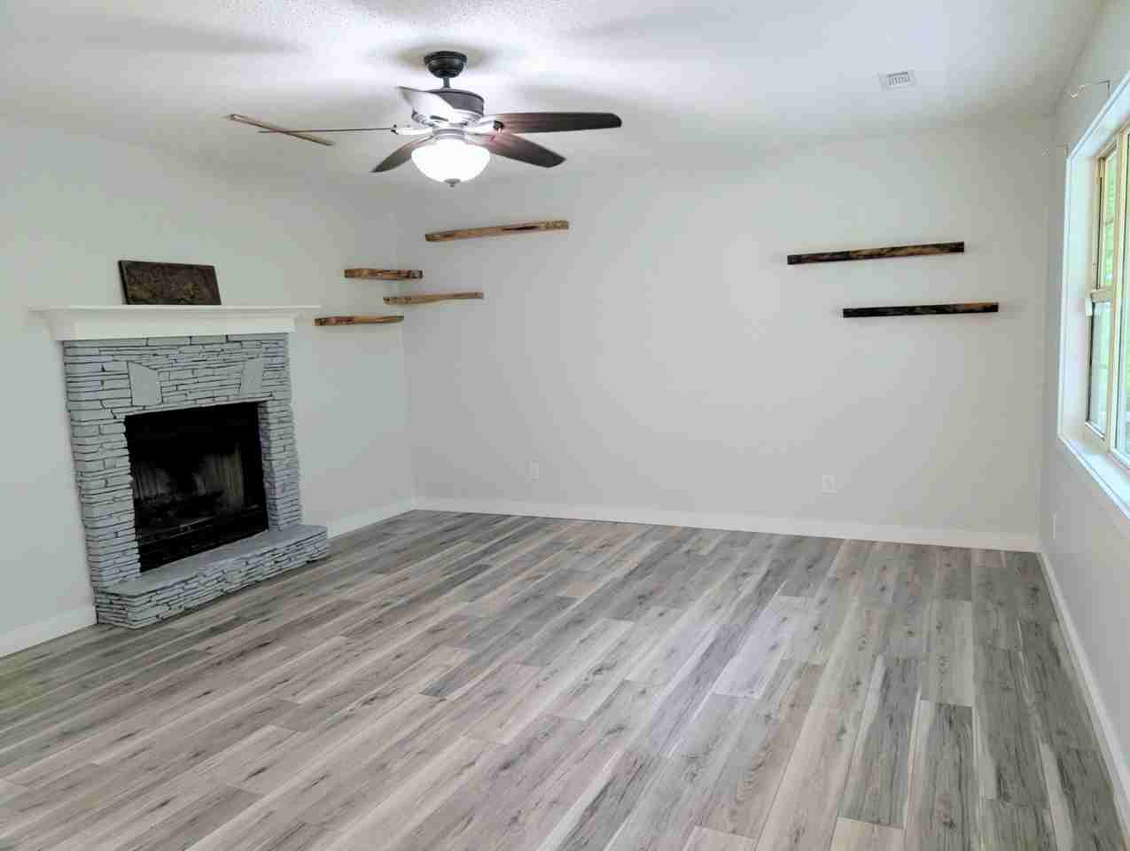 130 Hillside Dr #NA - Photo 4 of 30