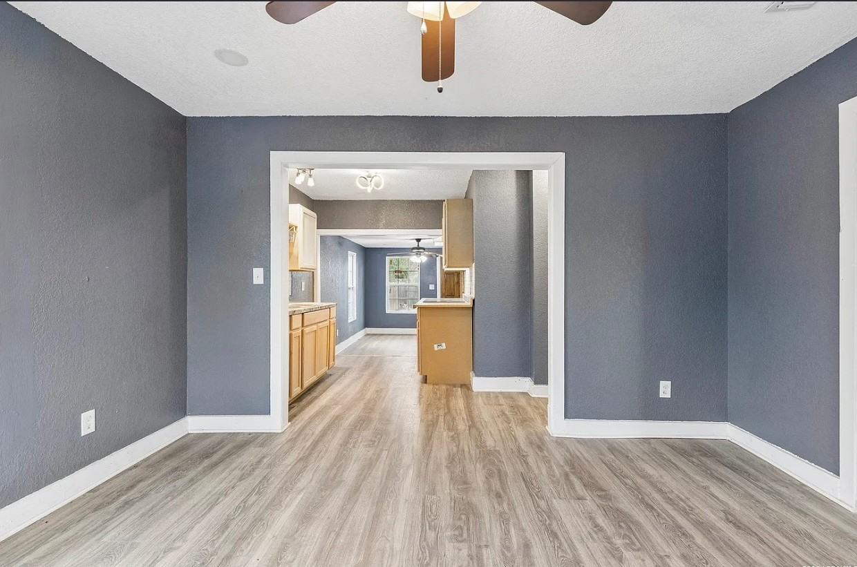 253 Carroll St #2 - Photo 6 of 7