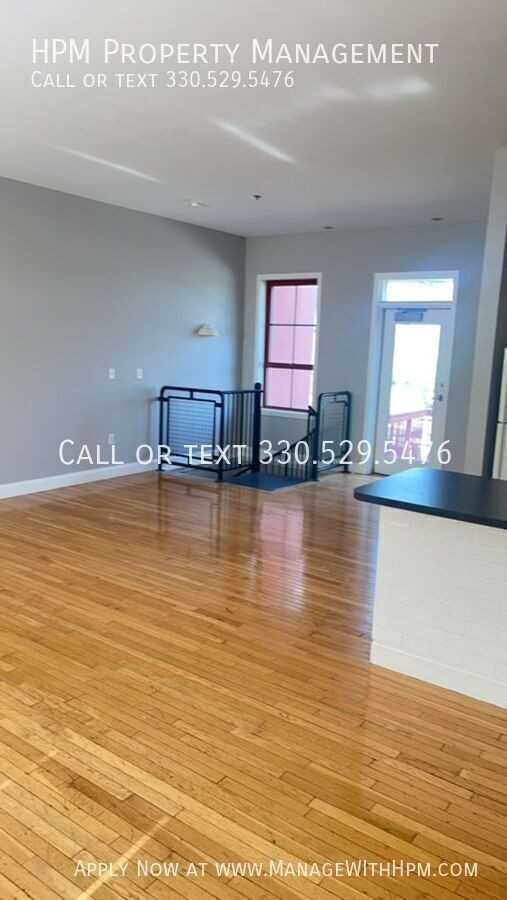 2341 Carnegie Ave #209 - Photo 2 of 13