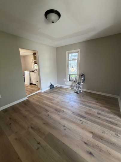 319 W Washington St #3 - Photo 3 of 11