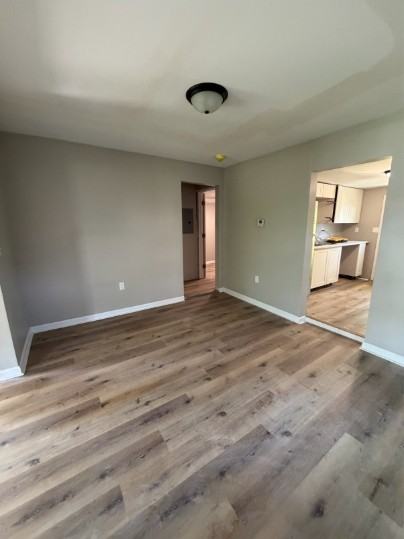 319 W Washington St #3 - Photo 4 of 11