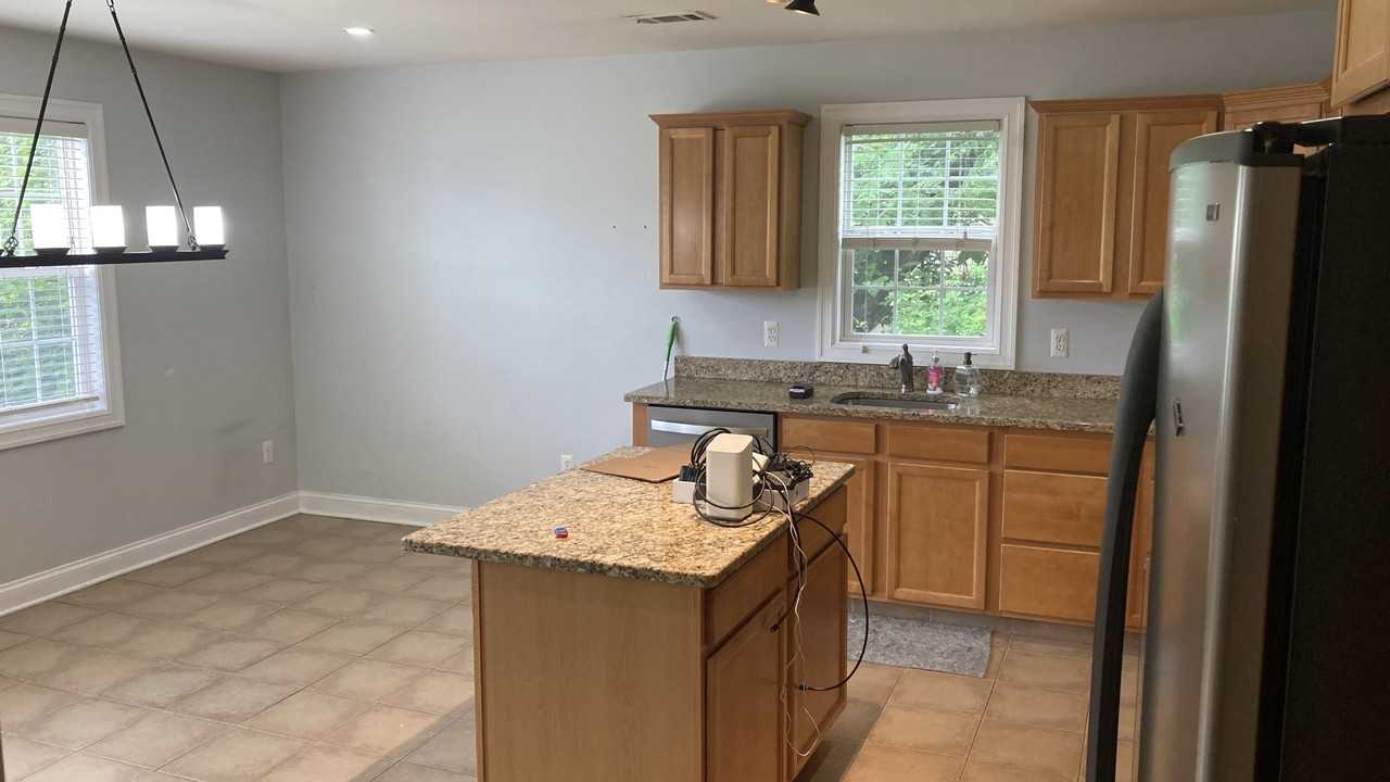 527 Rosemont Ringoes Rd #NA - Photo 2 of 17