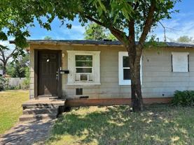 2409 Avenue D #NA - Photo 1 of 1